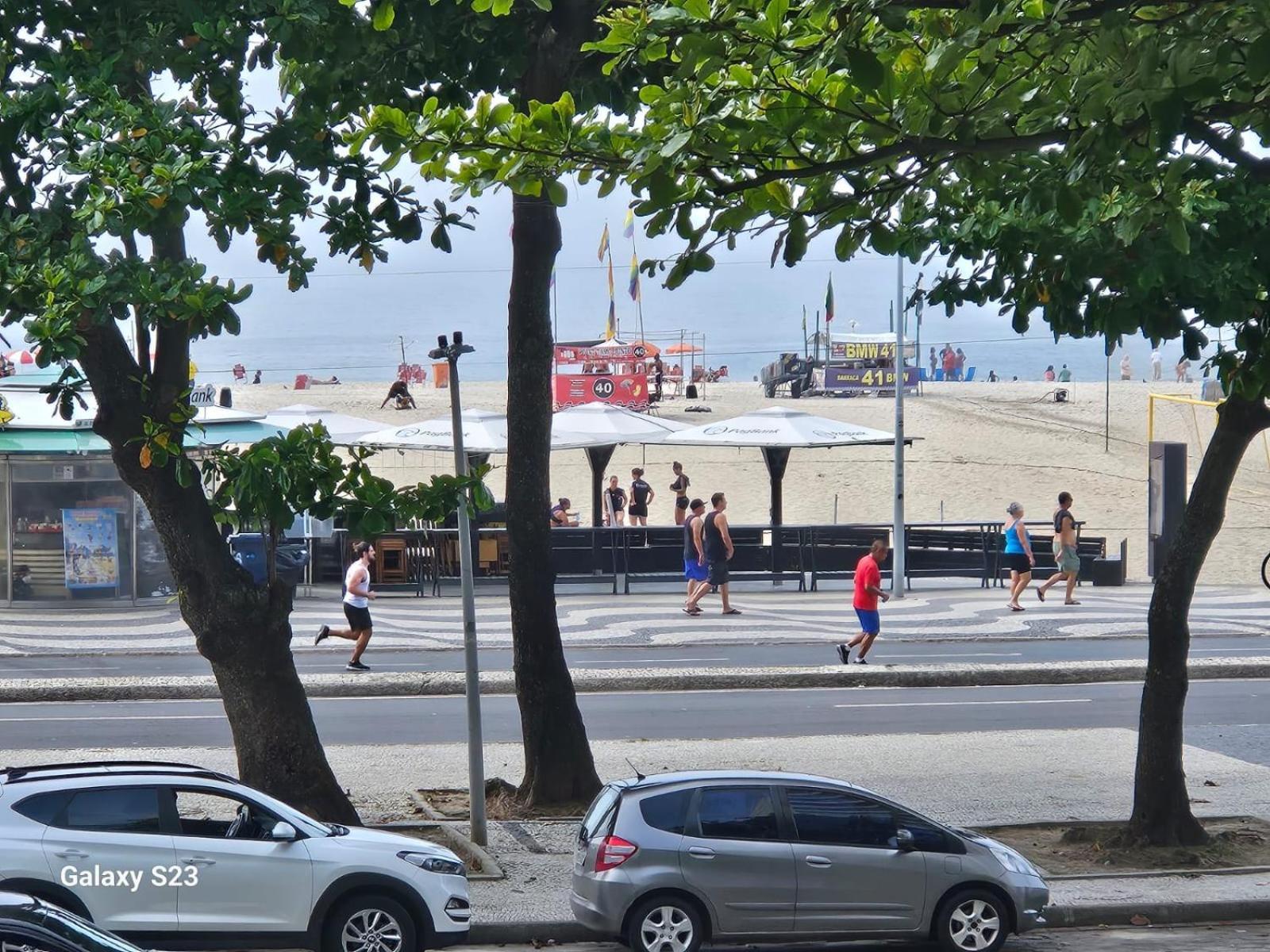 Leme De Frente Para O Mar Na Quadra Gourmet Da Atlantica Rio de Janeiro Eksteriør billede
